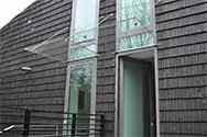 bevestiging met rvs trekstangen en RVS rotules