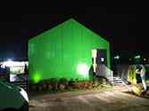 Gevelbekleding met gepoedercoat aluminium platen